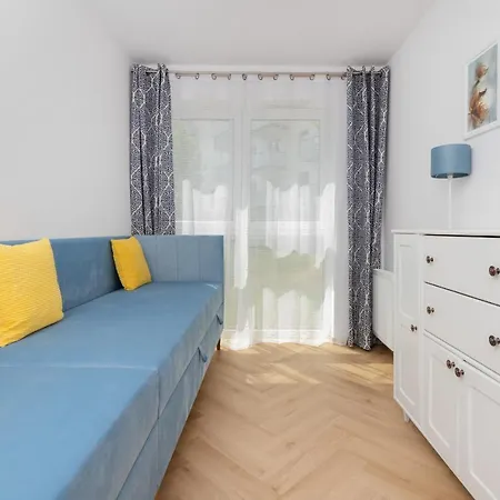 Family Sucha 39 With Balcony & Pet-friendly By Renters Gdańsk